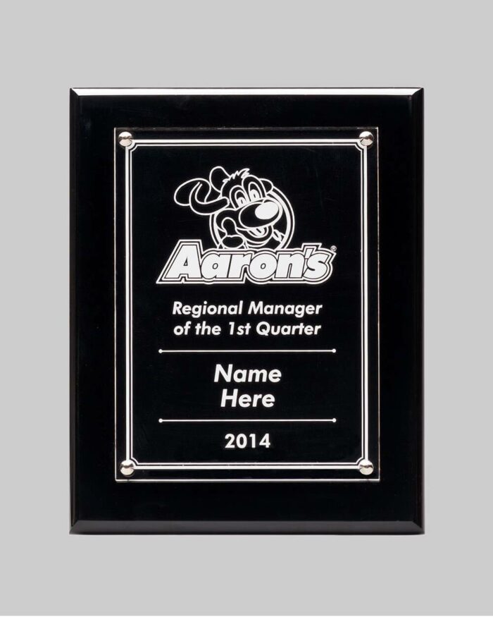 regional manager award plaque by APS for Aaron's